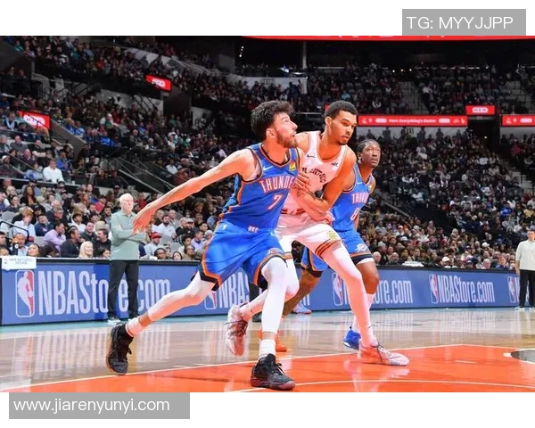 霍姆格伦休赛期全力提升篮球技能托皮齐展现出色比赛理解能力 霍姆格伦休赛期全力提升篮球技能托皮齐展现出色比赛理解能力