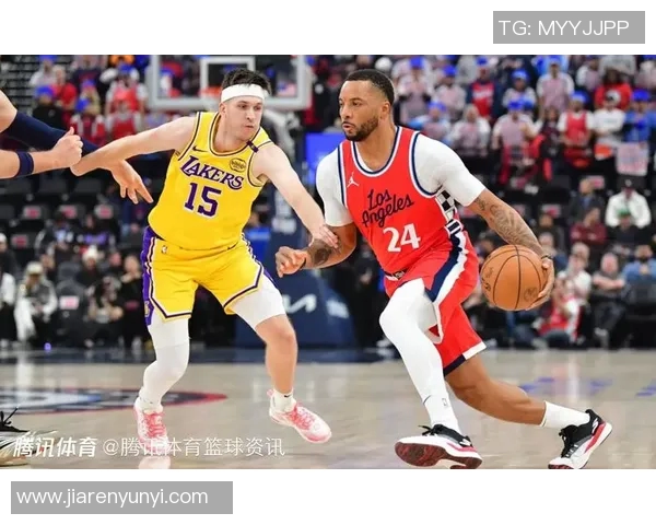 场均7.4分还嘴硬！比尔：这只是一场比赛！球迷开始想念鲍威尔！