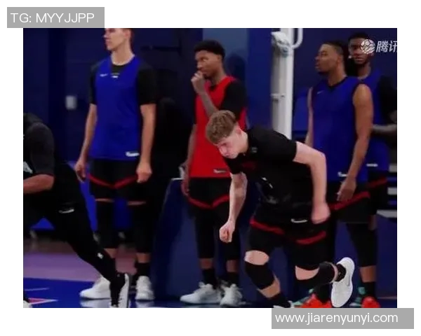 三节战罢雄鹿VS篮网 比分71-99篮网领先