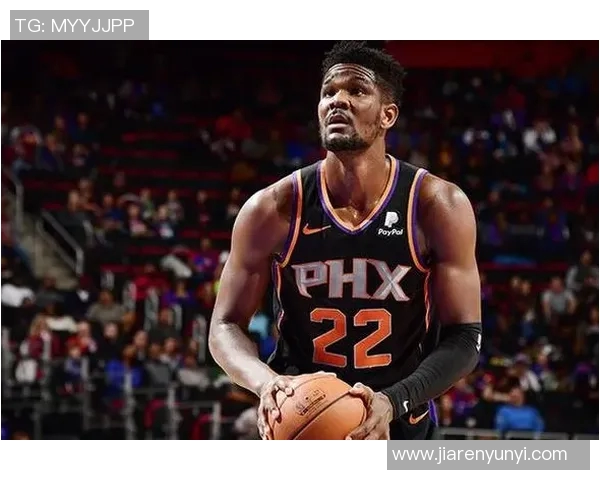 米奇：布克极具爆发力&几乎无弱点 经历球队版本迭代总能满足需求